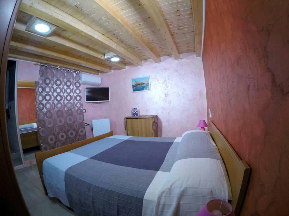 Rooms Chanel Syracuse Bagian luar foto