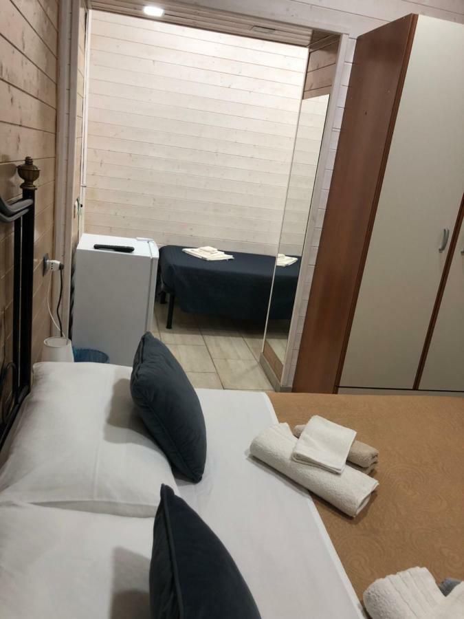 Rooms Chanel Syracuse Bagian luar foto