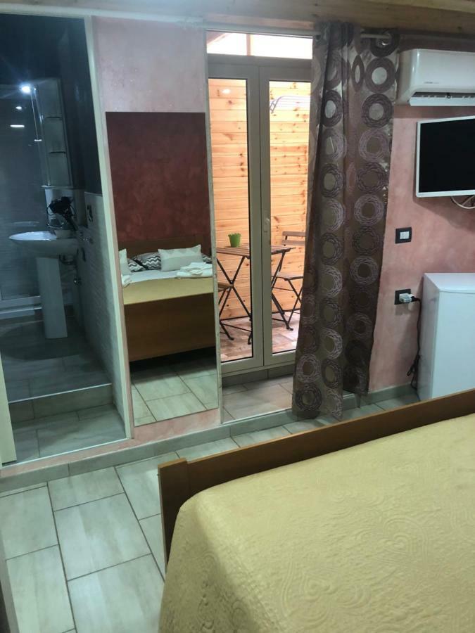 Rooms Chanel Syracuse Bagian luar foto